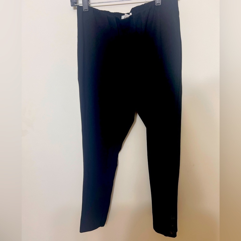 Ankle pants size L. Pull on. Accepting offers